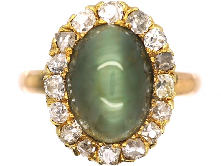 Victorian 15ct Gold Cluster Ring set with a Cabochon Cat's Eye Chrysoberyl & Diamonds