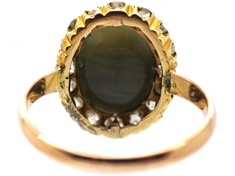 Victorian 15ct Gold Cluster Ring set with a Cabochon Cat's Eye Chrysoberyl & Diamonds