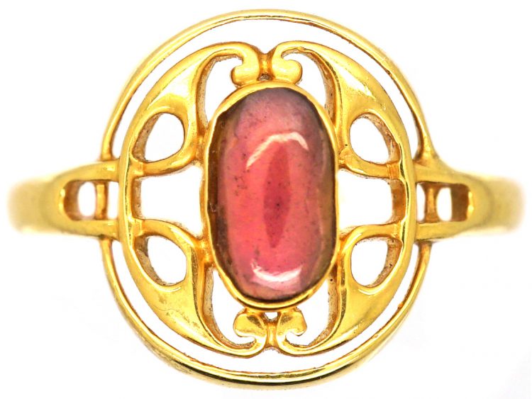 Art Nouveau 18ct Gold Ring set with a Garnet