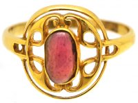 Art Nouveau 18ct Gold Ring set with a Garnet