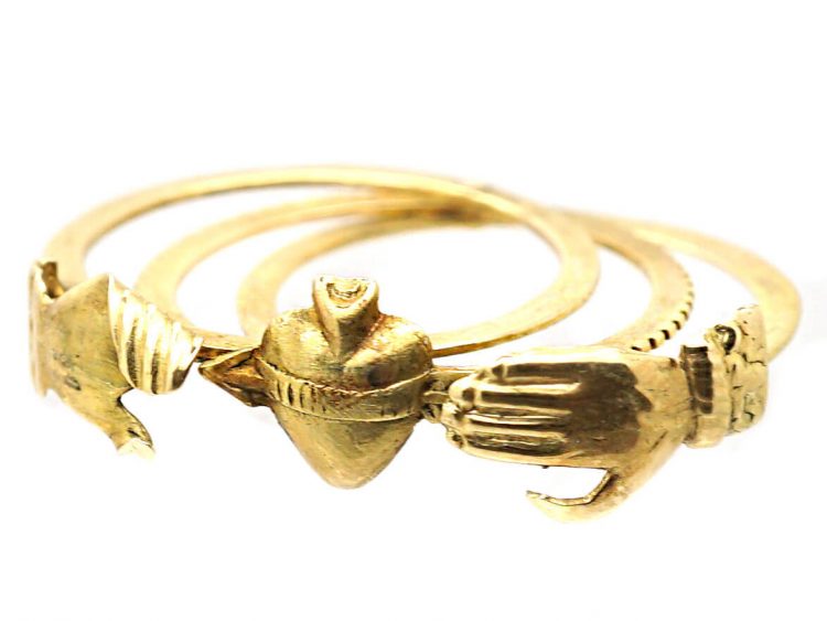 Victorian 18ct Gold Fede Ring with Hands & Hidden Heart