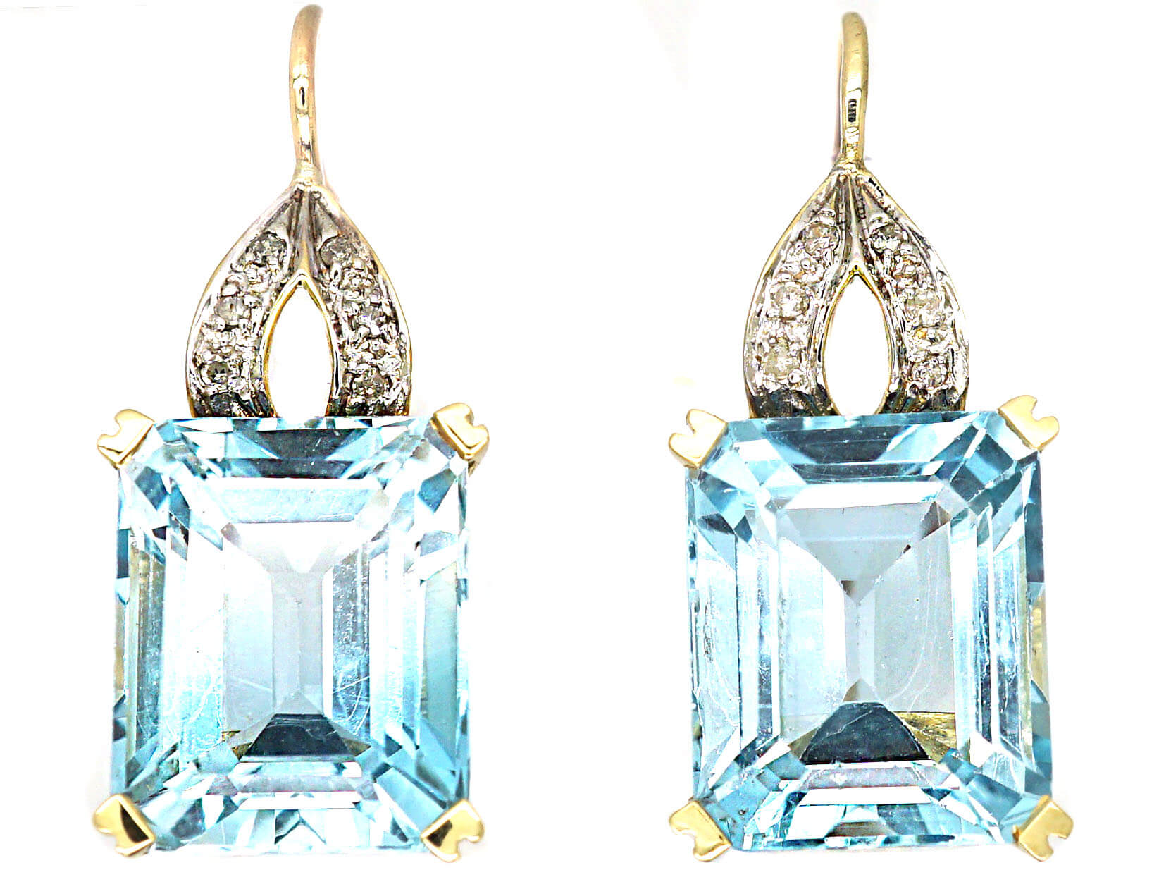 200 CT Brazil Transparent Sky-Blue Aquamarine Emerald Cut