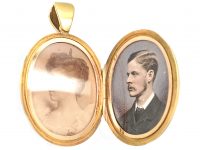 Victorian 18ct Gold Oval Locket set with an Emerald, Diamond and a Ruby