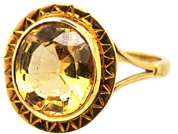 Edwardian 18ct Gold Ring set with a Topaz