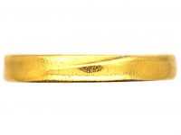 Victorian 22ct Gold Wedding Ring made in 1881