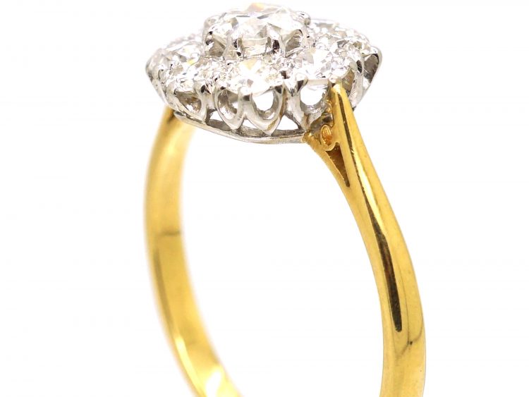 18ct Gold Diamond Cluster Ring