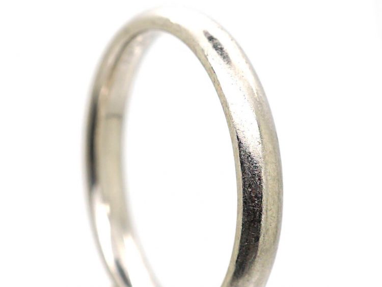 Platinum Wedding Ring by Boodle & Dunthorne