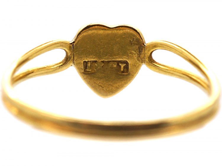 Edwardian 18ct Gold Heart Shaped Ring set with a Turquoise