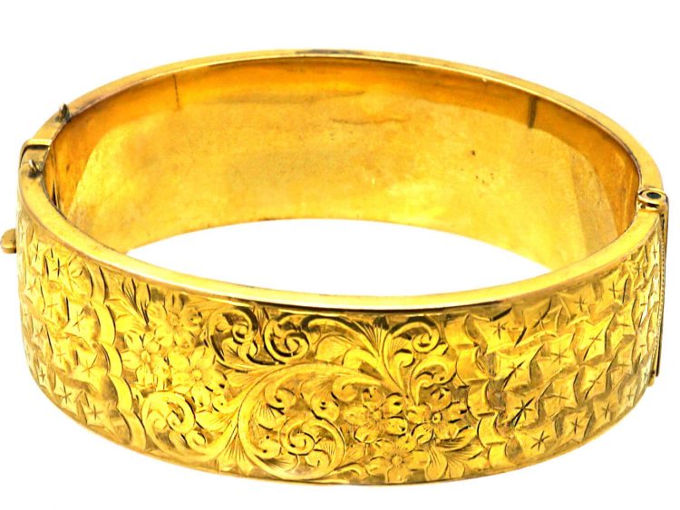 9ct Gold Wide Engraved Bangle made by Smith & Pepper in 1935