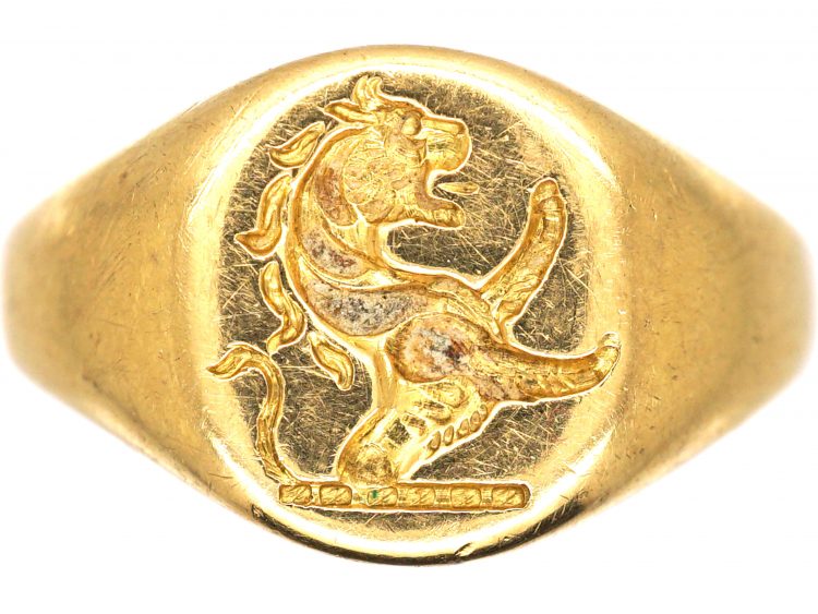 Early 20th Century 18ct Gold Signet Ring with Intaglio of a Lion Rampant