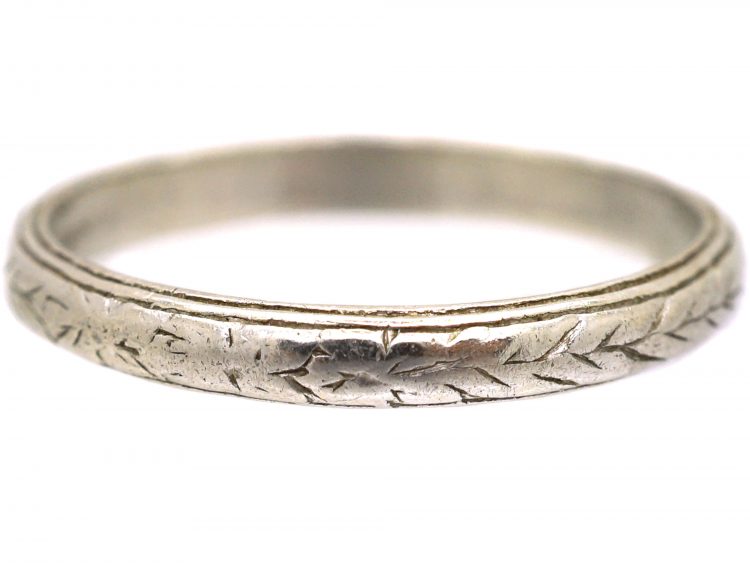 Edwardian Platinum Wedding Ring with Laurel Leaf motif