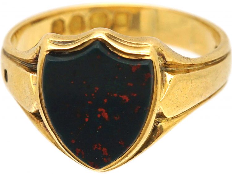 Victorian 18ct Gold Shield Shaped Signet Ring set with a Bloodstone