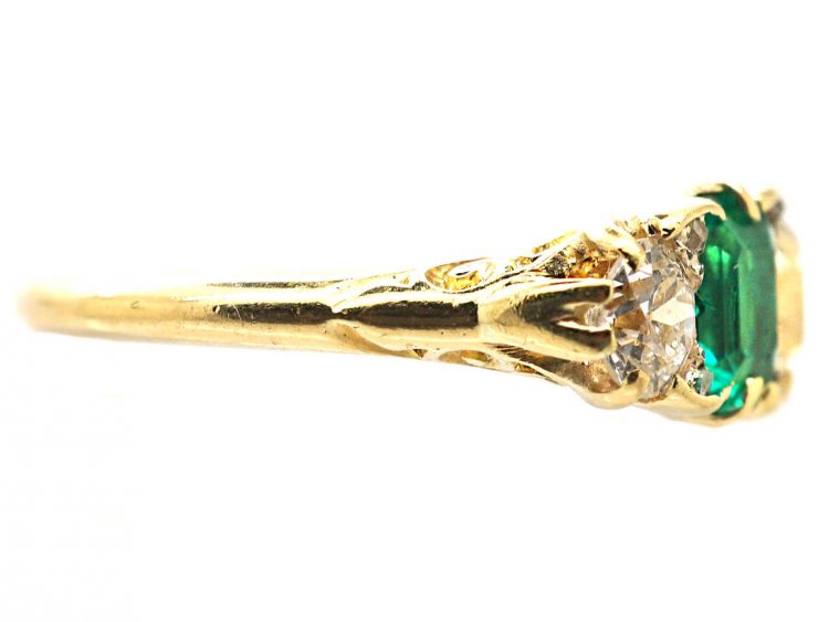 Victorian 18ct Gold Five Stone Emerald & Old Mine Cut Diamond Ring