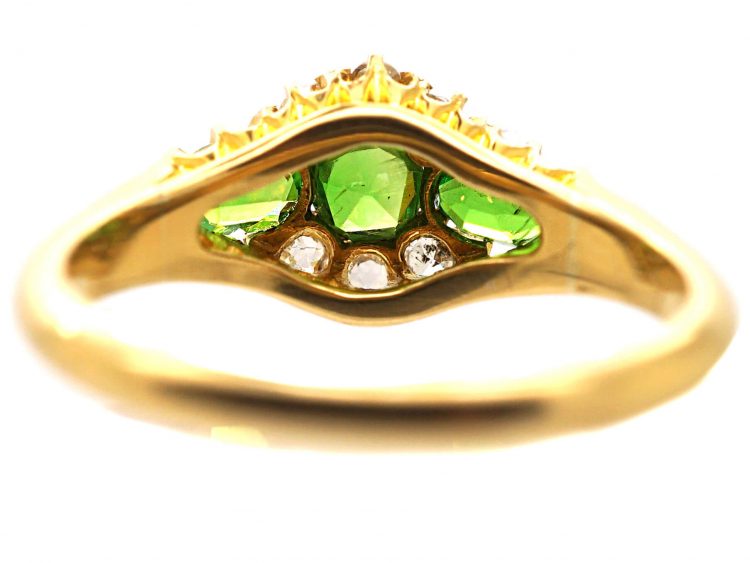 Edwardian 18ct Gold Cluster Ring set with Green Garnets & Diamonds