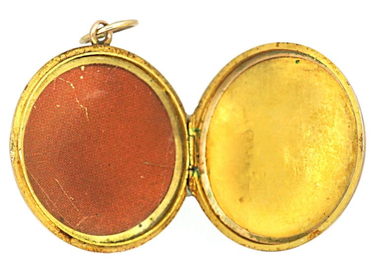 Edwardian 9ct Gold Round Locket with Engraved Heart Detail