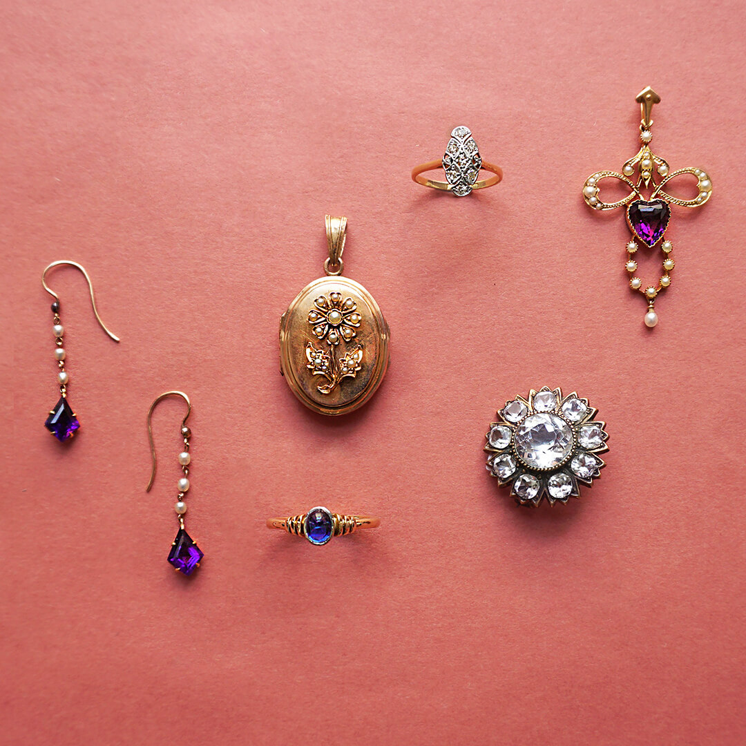 Collecting antique and vintage jewellery