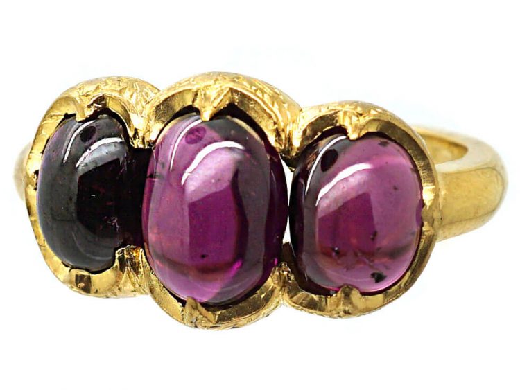 Victorian 18ct Gold Three Stone Cabochon Colour Change Garnet Ring with Engraved Detail