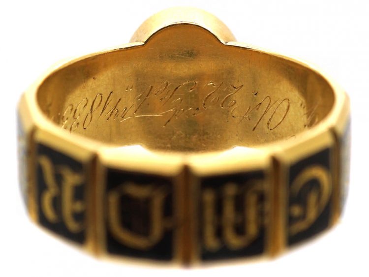 Early 19th Century 18ct Gold & Black Enamel Mourning Ring with Pansy cut in Onyx