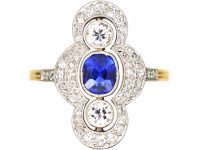 Early 20th Century 18ct Gold & Platinum Oval Cluster Ring set with Diamonds & a Sapphire