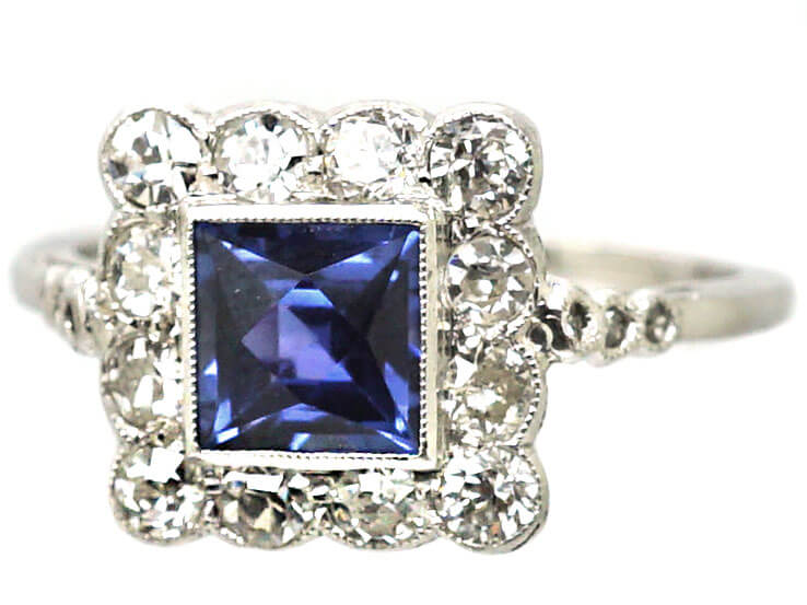 Early 20th Century 18ct White Gold & Platinum Square Ring set with a French Cut Sapphire & Diamonds