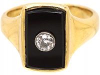 Art Deco 18ct Gold Ring set with an Onyx & Diamond