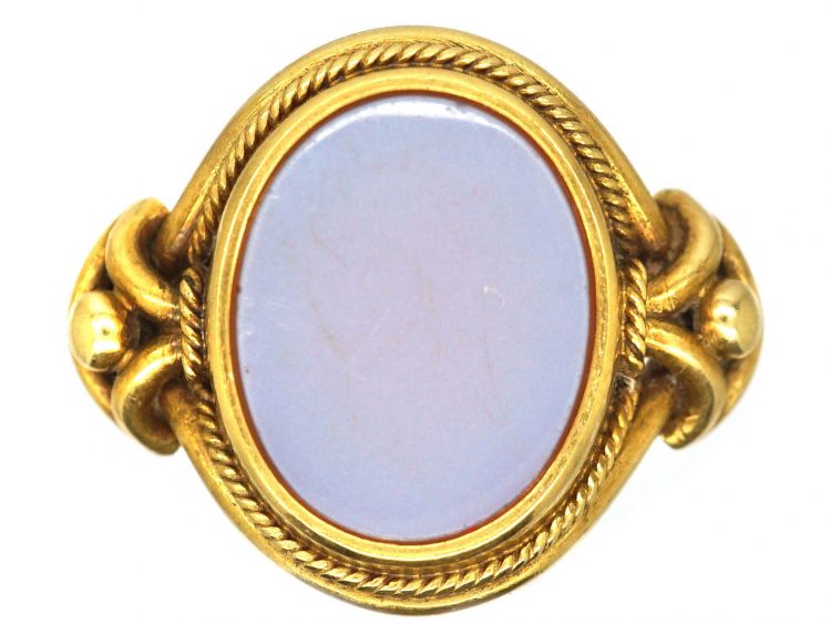 Victorian 18ct Gold Ornate Signet Ring set with a Carnelian