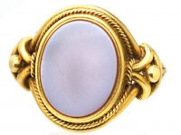 Victorian 18ct Gold Ornate Signet Ring set with a Carnelian