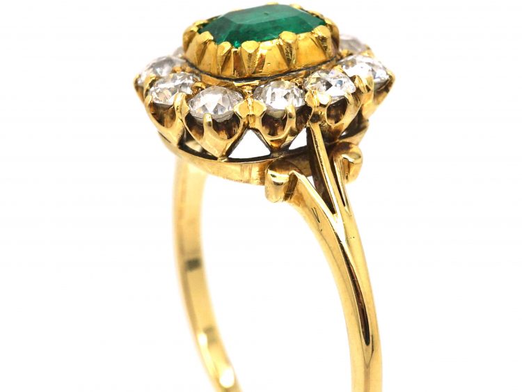 Early 20th Century 18ct Gold, Emerald & Diamond Cluster Ring