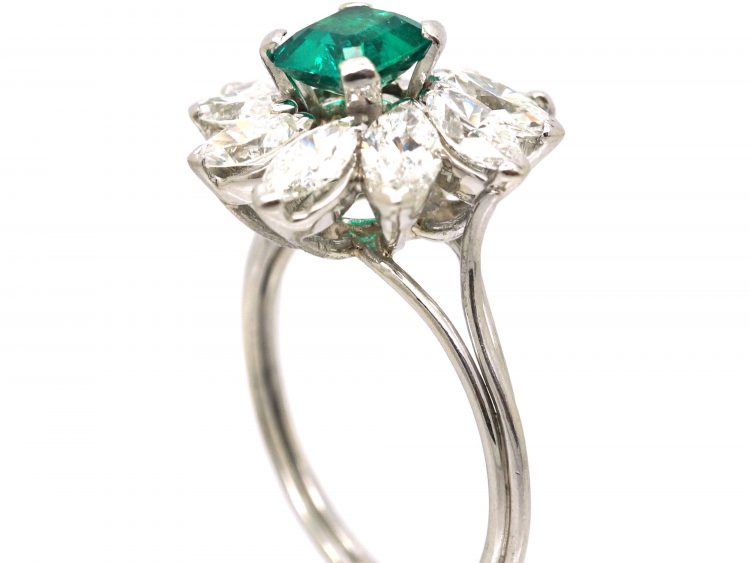 Mid 20th Century Ballerina Ring set with an Emerald & Diamonds