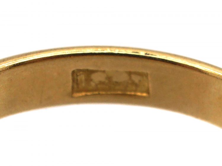 Edwardian 18ct Gold set with Four Lines of Diamonds