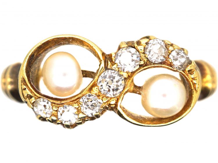 Edwardian 18ct Gold Twist Ring set with Diamonds & Natural Pearls