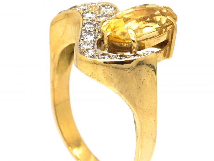 Modernist 18ct Gold Ring set with a Yellow Sapphire & Diamonds