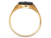 Victorian 15ct Gold Ring set with a Bloodstone with Fleur de Lis Intaglio