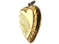 Early 20th Century 9ct Back & Front Heart Shaped Locket