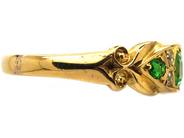 Edwardian 18ct Gold Three Stone Green Garnet & Diamond Ring