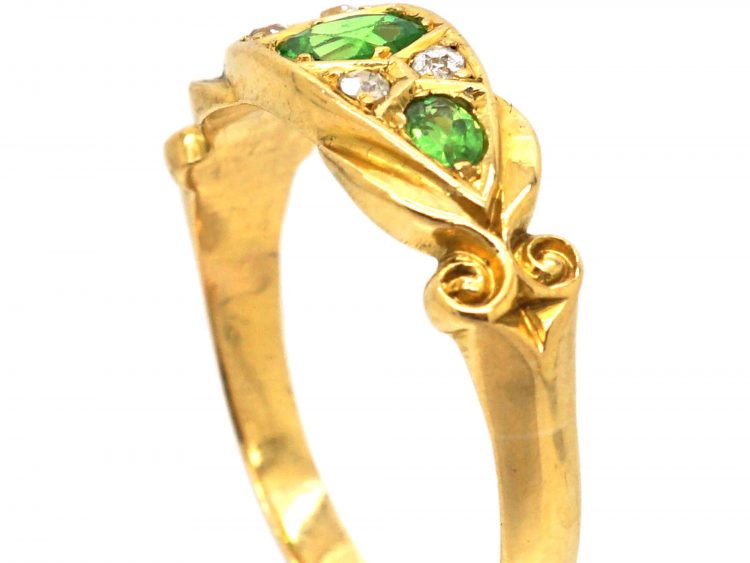 Edwardian 18ct Gold Three Stone Green Garnet & Diamond Ring