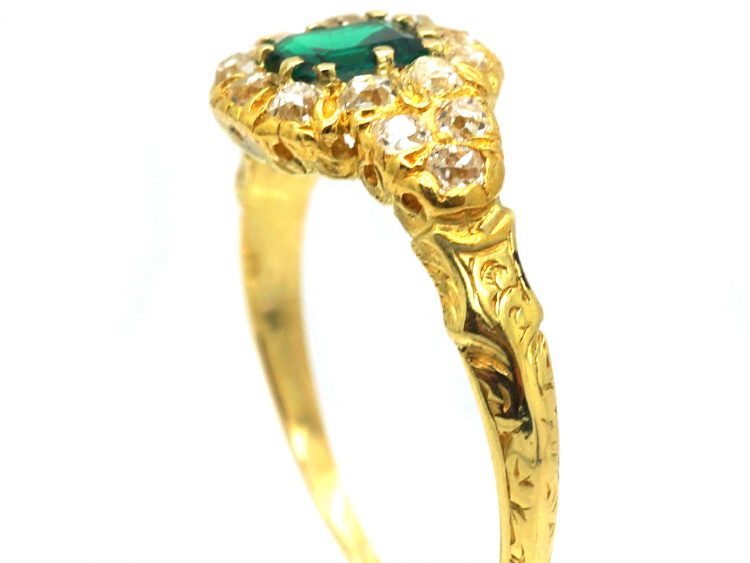 Early Victorian 18ct Gold Cluster Ring set with an Emerald & Diamonds