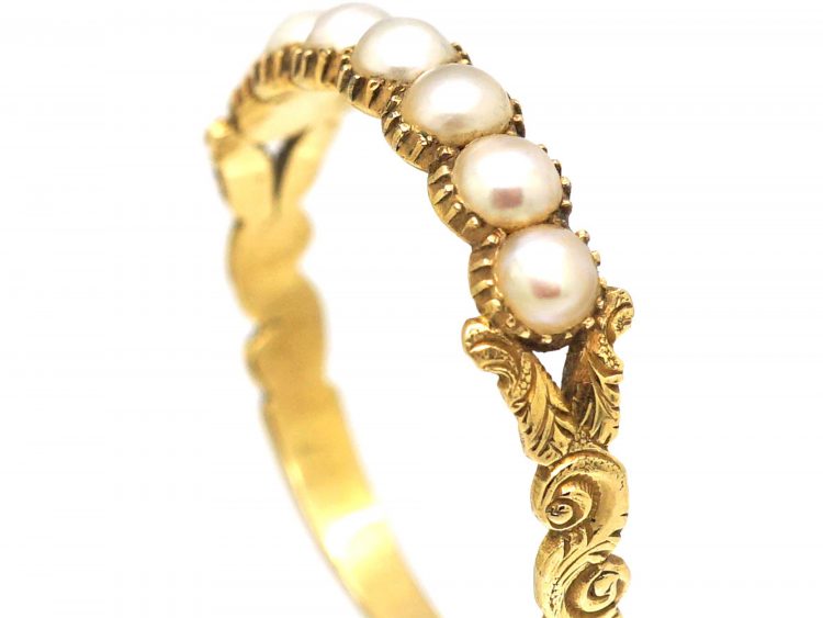 Georgian 15ct Gold Ring set with Natural Split Pearls