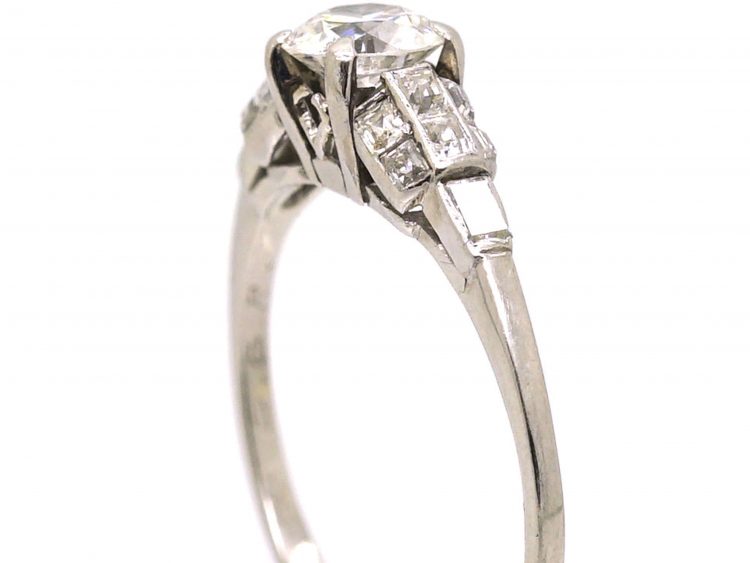 Art Deco Platinum Diamond Solitaire Ring with Square Cut Diamond Shoulders
