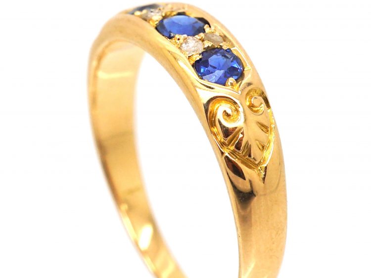 Victorian 18ct Gold Sapphire Three Stone Ring with Rose Diamonds In Between