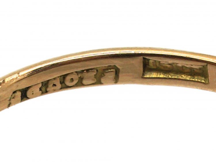 Early 20th Century 15ct Gold Ring set with a Black Opal