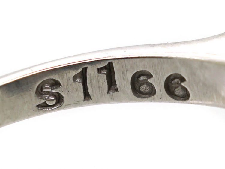 Art Deco 18ct White Gold & Platinum, Square Ring set with Diamonds