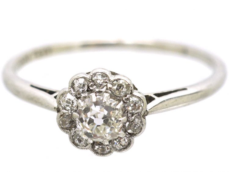 Edwardian 18ct White Gold & Platinum Diamond Daisy Cluster Ring
