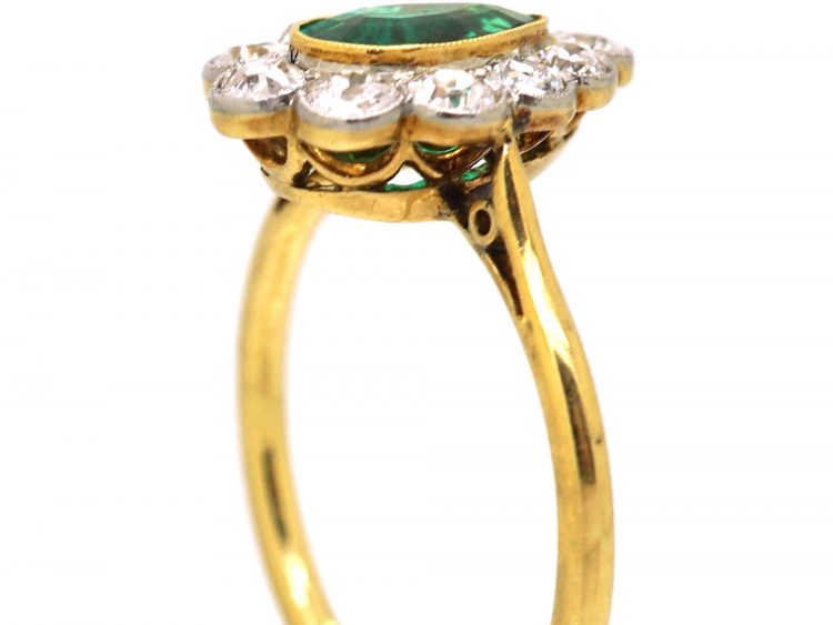 Early 20th Century 18ct Gold & Platinum Pear Shaped Ring set with an Emerald & Diamonds