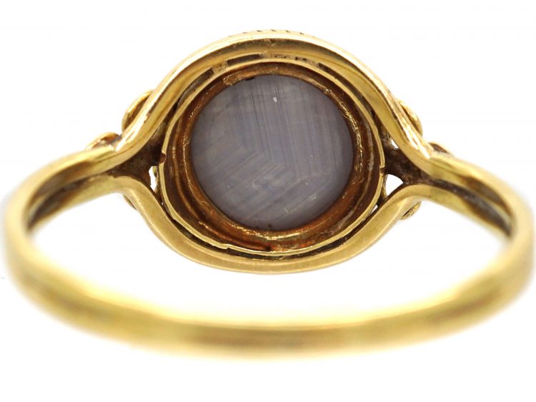 Arts & Crafts 18ct Gold Ring set with a Star Sapphire