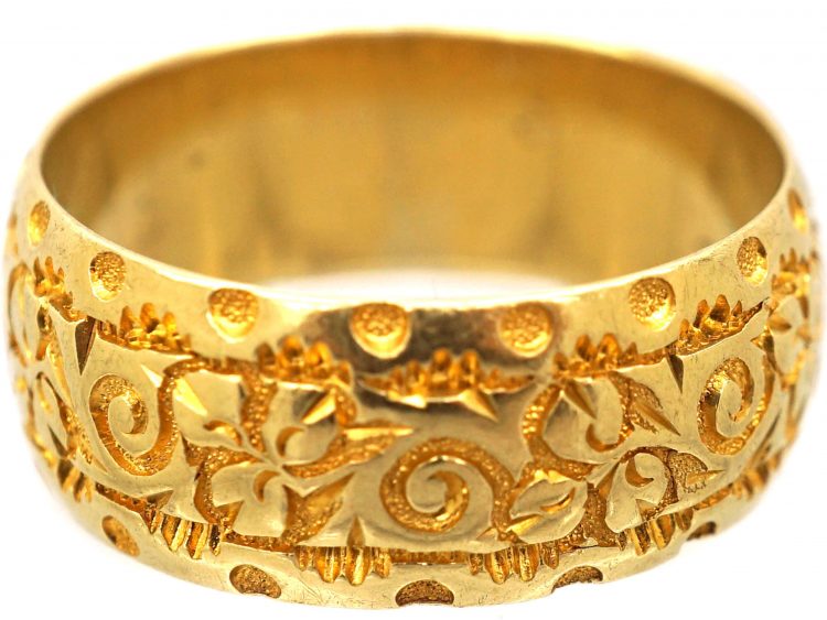 Early 20th Century 18ct Gold Wedding Ring with Ivy Leaf Motifs