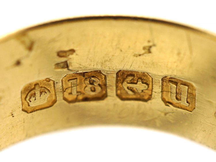 Early 20th Century 18ct Gold Wedding Ring with Ivy Leaf Motifs