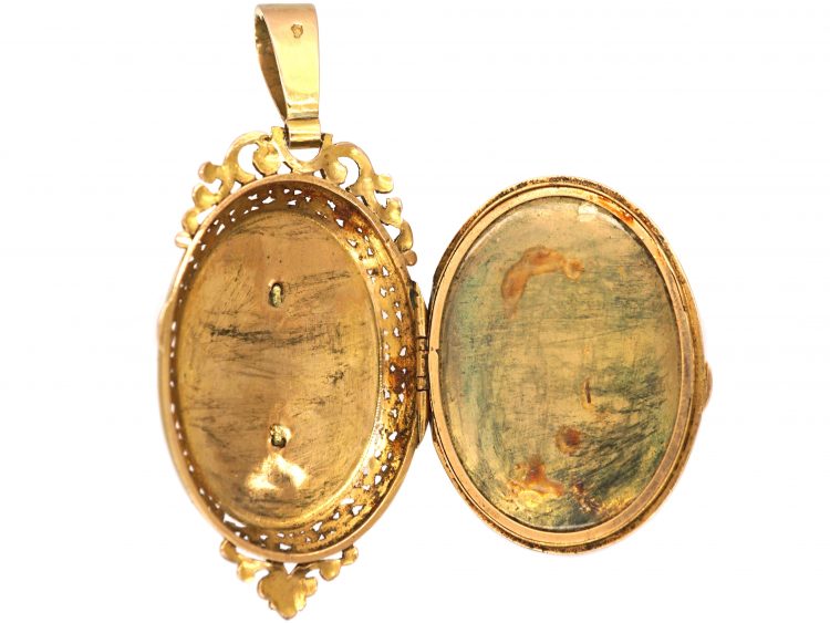French 19th Century 18ct Gold Locket with Natural Split Pearl Detail