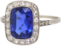 Early 20th Century Platinum Ring set with a Large Ceylon Sapphire & Diamonds
