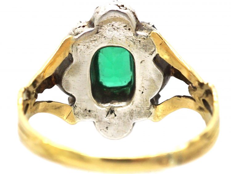 Early 19th Century 15ct Gold & Silver Cluster Ring set with an Emerald & Diamonds
